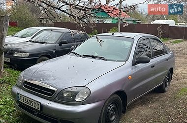 Daewoo Lanos  2011