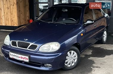 Daewoo Lanos  2001