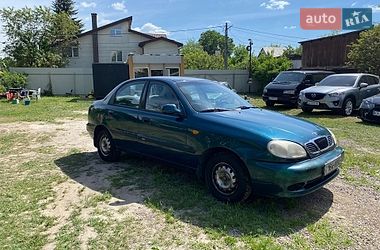Daewoo Lanos  1998