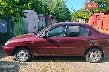 Daewoo Lanos  2010