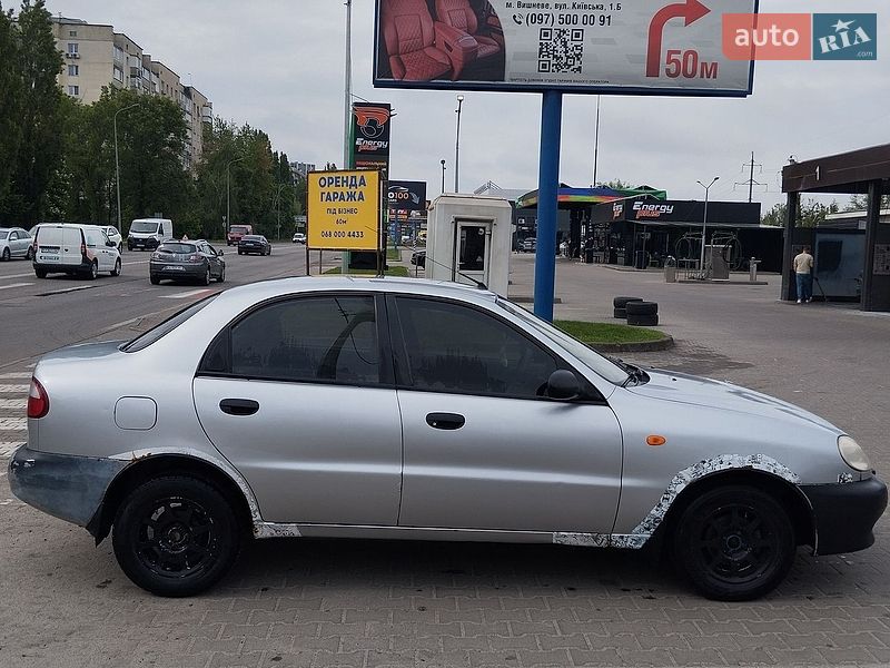 Седан Daewoo Lanos 2006 в Вишневом фото 2 Седан Daewoo Lanos 2006 в Вишневом