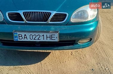 Daewoo Lanos  2003