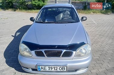 Daewoo Lanos  1998