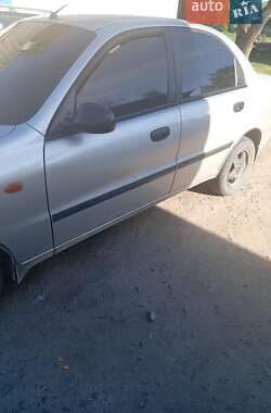 Daewoo Lanos  2004