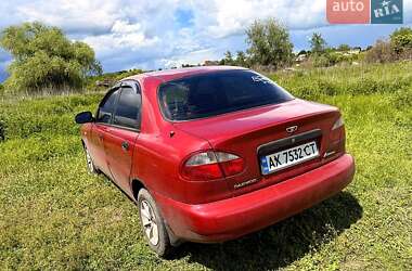 Daewoo Lanos  1998
