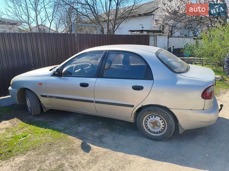 Седан Daewoo Lanos 2005 в Солоному