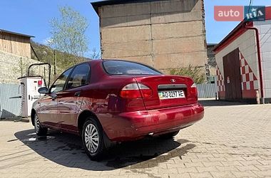 Седан Daewoo Lanos 2006 в Рахове