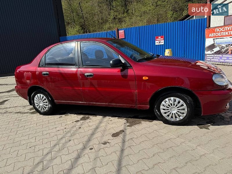 Седан Daewoo Lanos 2006 в Рахове