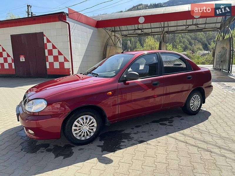 Седан Daewoo Lanos 2006 в Рахове