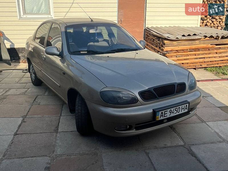 Седан Daewoo Lanos 2008 в Жовтих Водах
