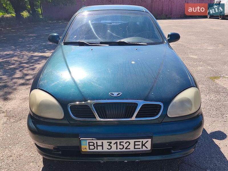 Седан Daewoo Lanos 1998 в Николаеве