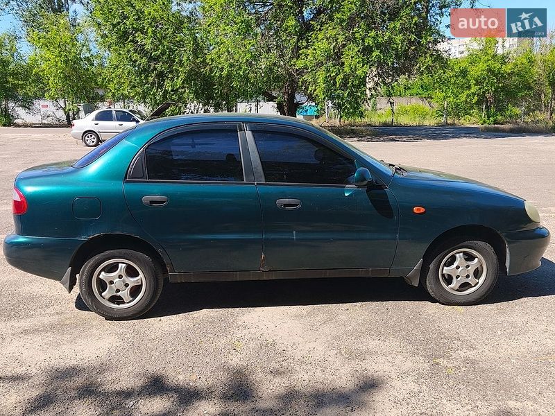 Седан Daewoo Lanos 1998 в Николаеве