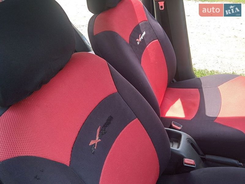 Седан Daewoo Lanos 2002 в Ольшанке фото 16 Седан Daewoo Lanos 2002 в Ольшанке