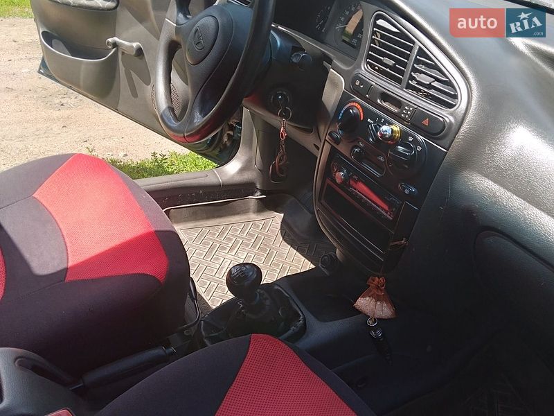 Седан Daewoo Lanos 2002 в Ольшанке фото 13 Седан Daewoo Lanos 2002 в Ольшанке