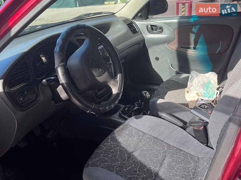 Седан Daewoo Lanos 2007 в Монастырище