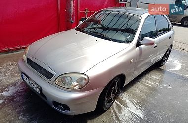 Daewoo Lanos  1998