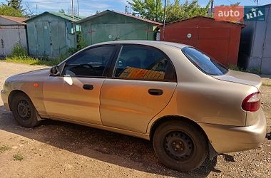 Daewoo Lanos  2008
