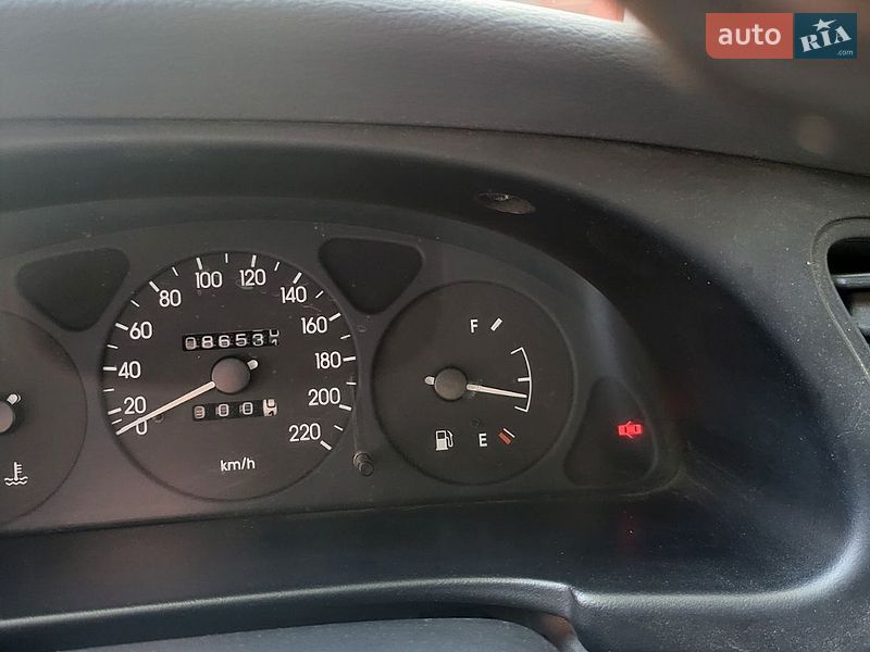 Седан Daewoo Lanos 2004 в Киеве фото 5 Седан Daewoo Lanos 2004 в Киеве