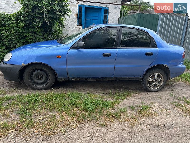 Седан Daewoo Lanos 2007 в Холмах