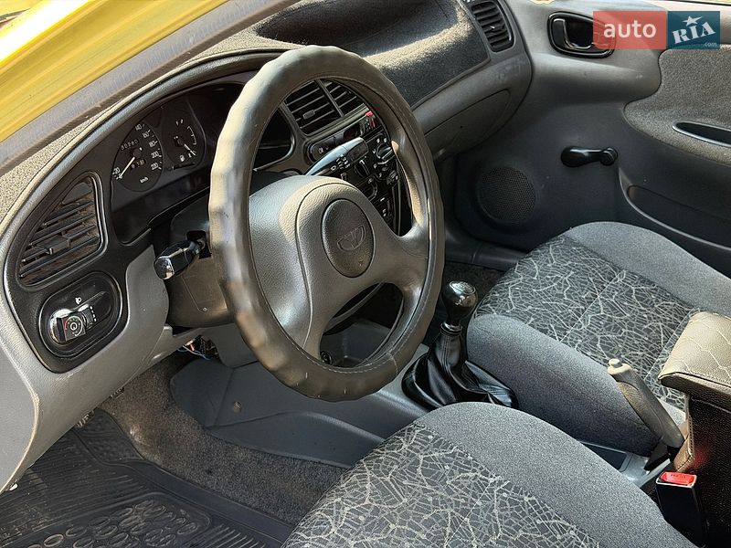 Седан Daewoo Lanos 2006 в Миколаєві