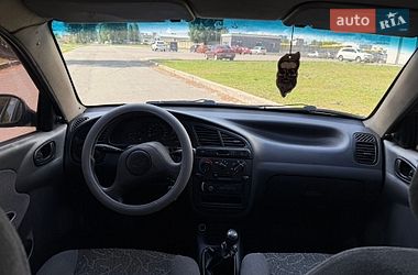 Седан Daewoo Lanos 2006 в Києві