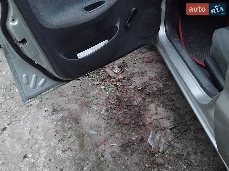 Седан Daewoo Lanos 2006 в Днепре
