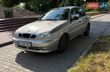 Daewoo Lanos  2004