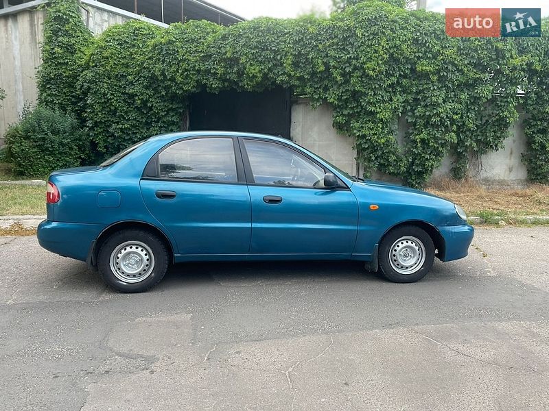 Седан Daewoo Lanos 2006 в Миколаєві