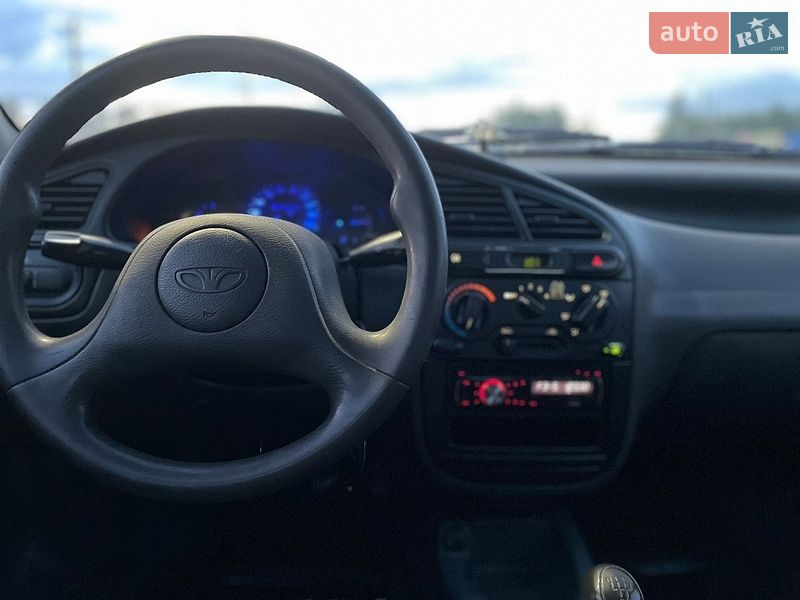 Седан Daewoo Lanos 2006 в Миколаєві