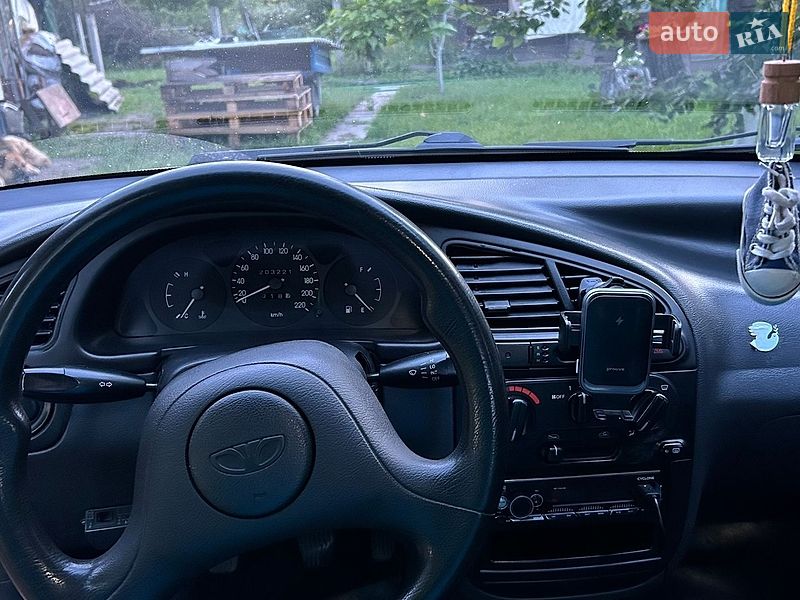 Седан Daewoo Lanos 2003 в Коростені
