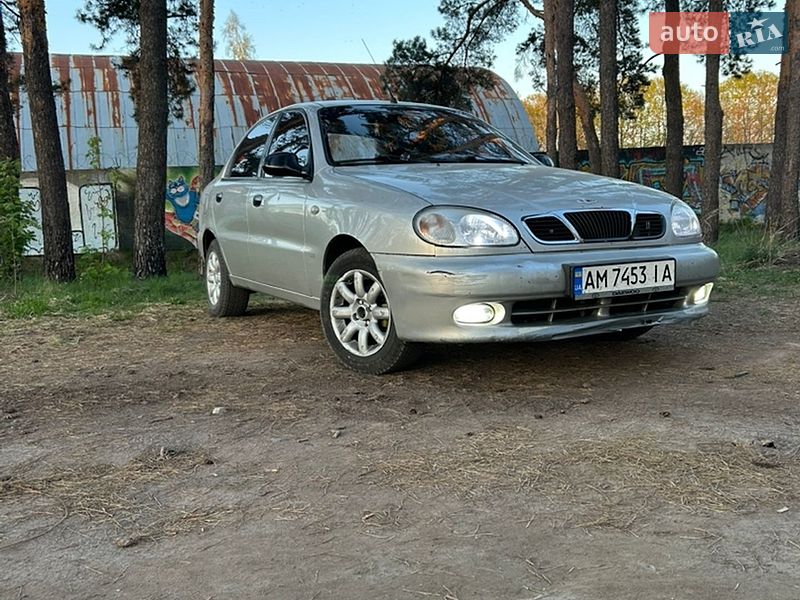 Седан Daewoo Lanos 2003 в Коростені