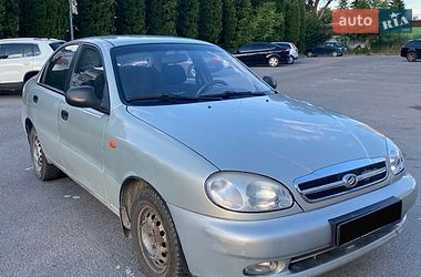 Daewoo Lanos  2009