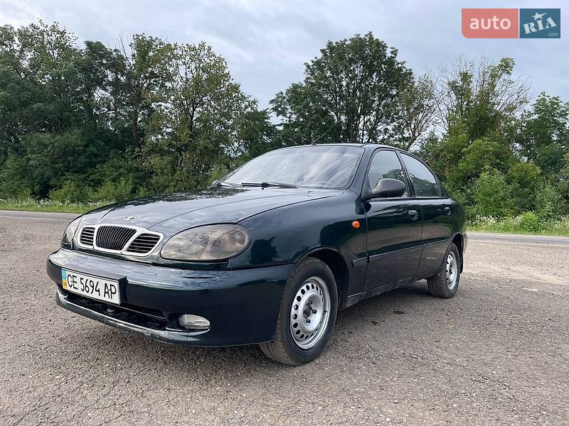 Седан Daewoo Lanos 2004 в Хотине