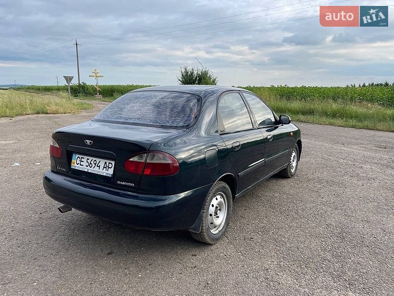 Седан Daewoo Lanos 2004 в Хотине