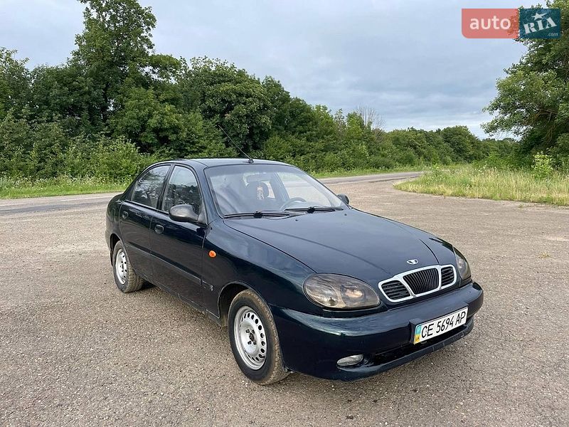 Седан Daewoo Lanos 2004 в Хотине
