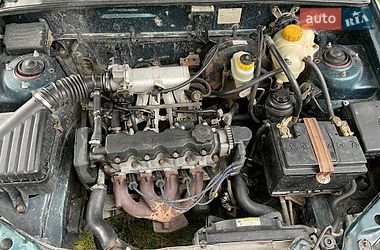 Седан Daewoo Lanos 2004 в Хотине