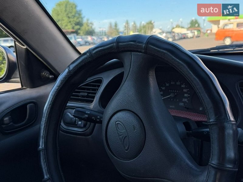 Седан Daewoo Lanos 2004 в Гайсине