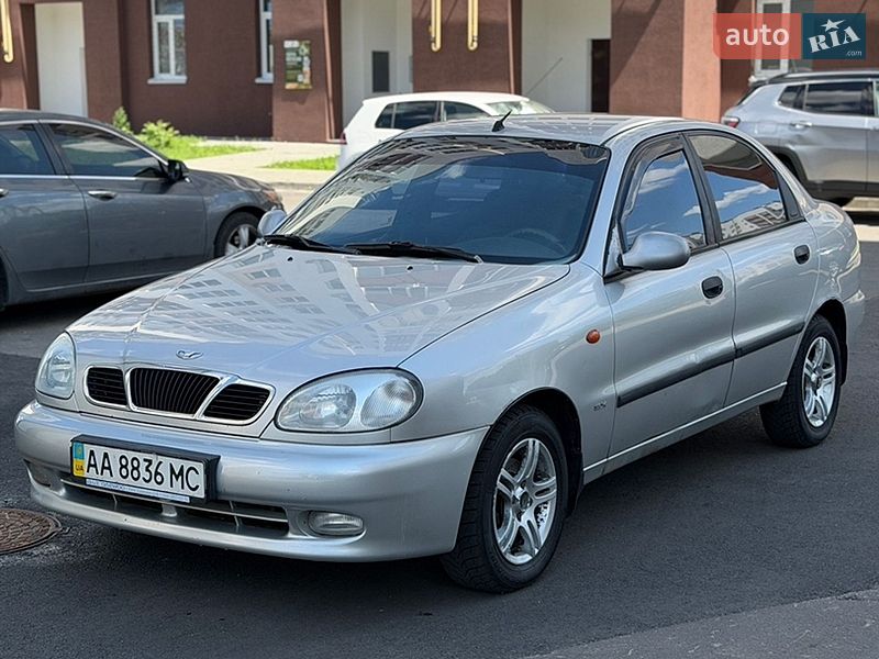 Седан Daewoo Lanos 2002 в Киеве фото Седан Daewoo Lanos 2002 в Киеве