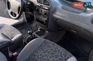 Седан Daewoo Lanos 2002 в Киеве фото 15 Седан Daewoo Lanos 2002 в Киеве