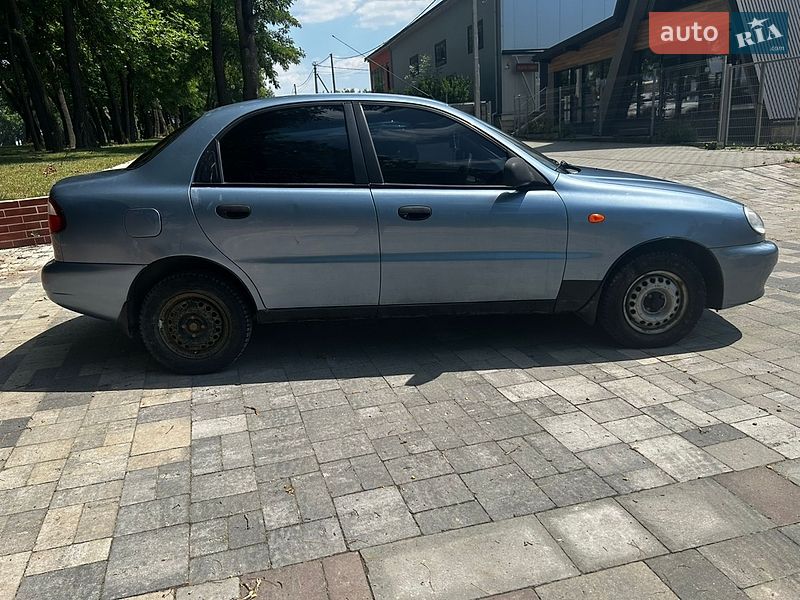 Седан Daewoo Lanos 2008 в Львові