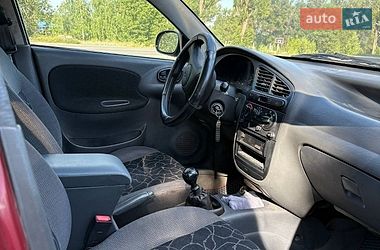 Седан Daewoo Lanos 2004 в Кременчуге