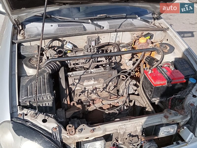 Седан Daewoo Lanos 2006 в Киеве