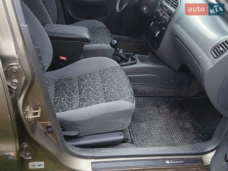 Седан Daewoo Lanos 2006 в Харкові