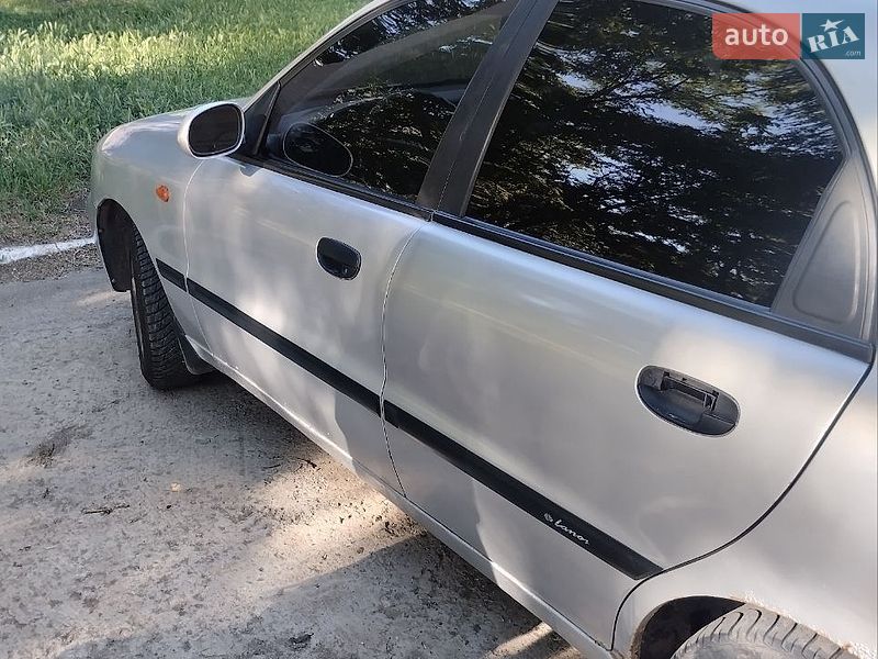 Седан Daewoo Lanos 2003 в Покрові