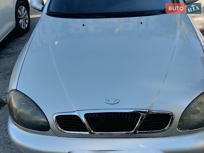Седан Daewoo Lanos 2003 в Покрові