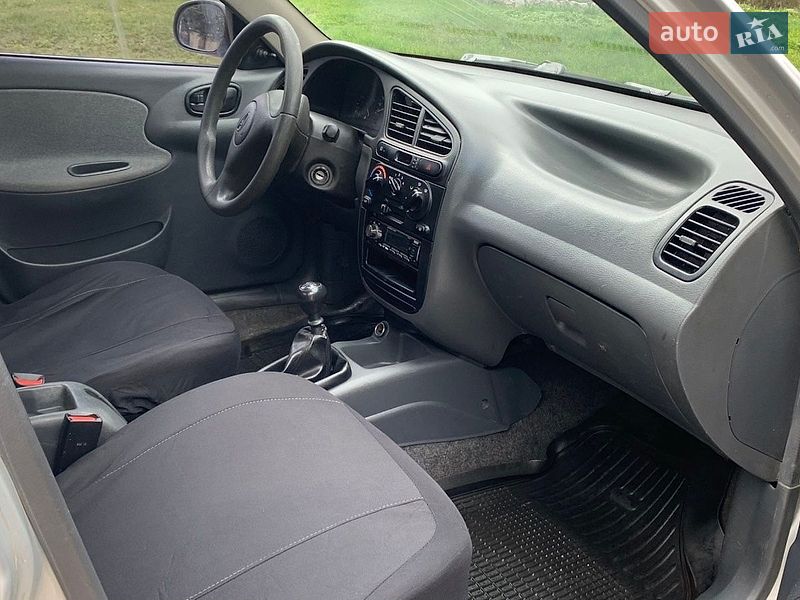 Седан Daewoo Lanos 2008 в Харкові
