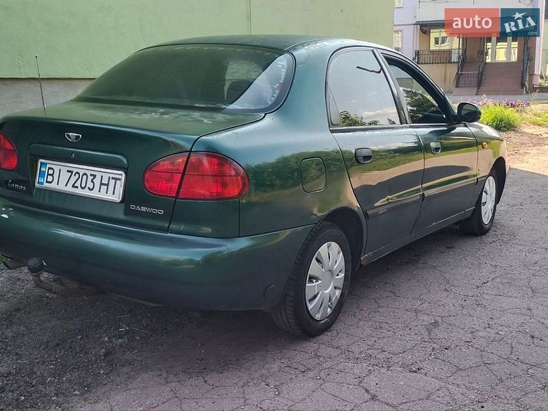 Седан Daewoo Lanos 1999 в Лубнах