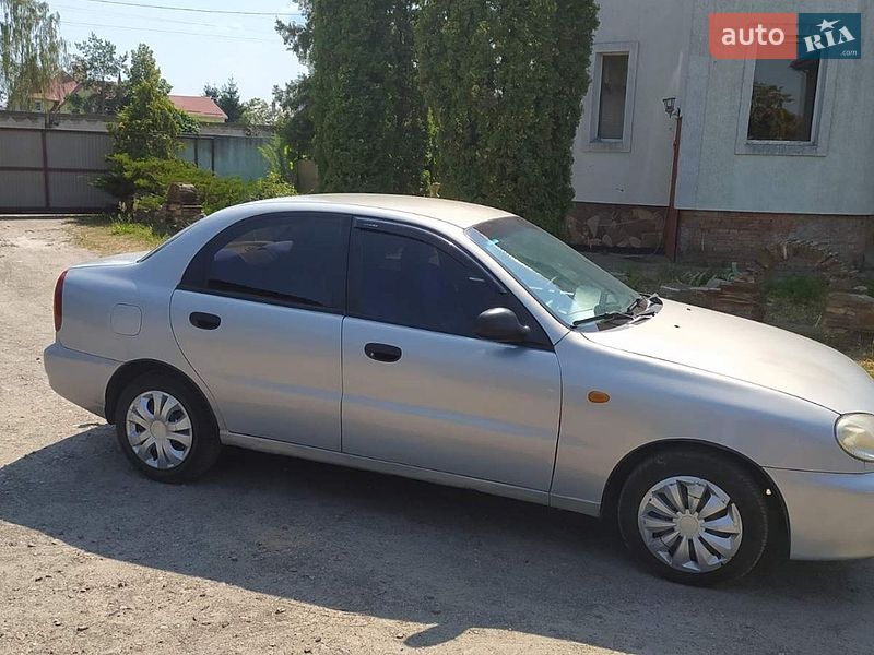 Седан Daewoo Lanos 2006 в Киеве