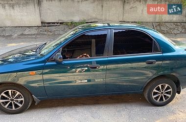 Седан Daewoo Lanos 2002 в Луцьку