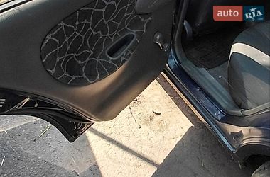 Седан Daewoo Lanos 2003 в Кременчуге